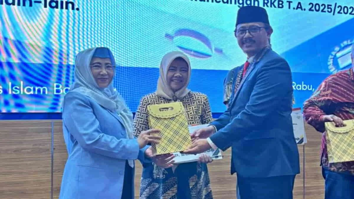 Fikom Unisba Bandung Raih Akreditasi Unggul 2025 BAN PT