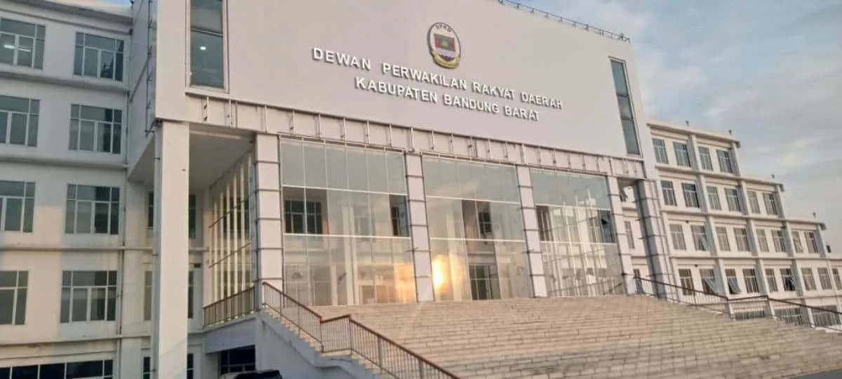 Gedung Mewah DPRD KBB Tak Dilengkapi Sistem Peringatan Dini Gempa