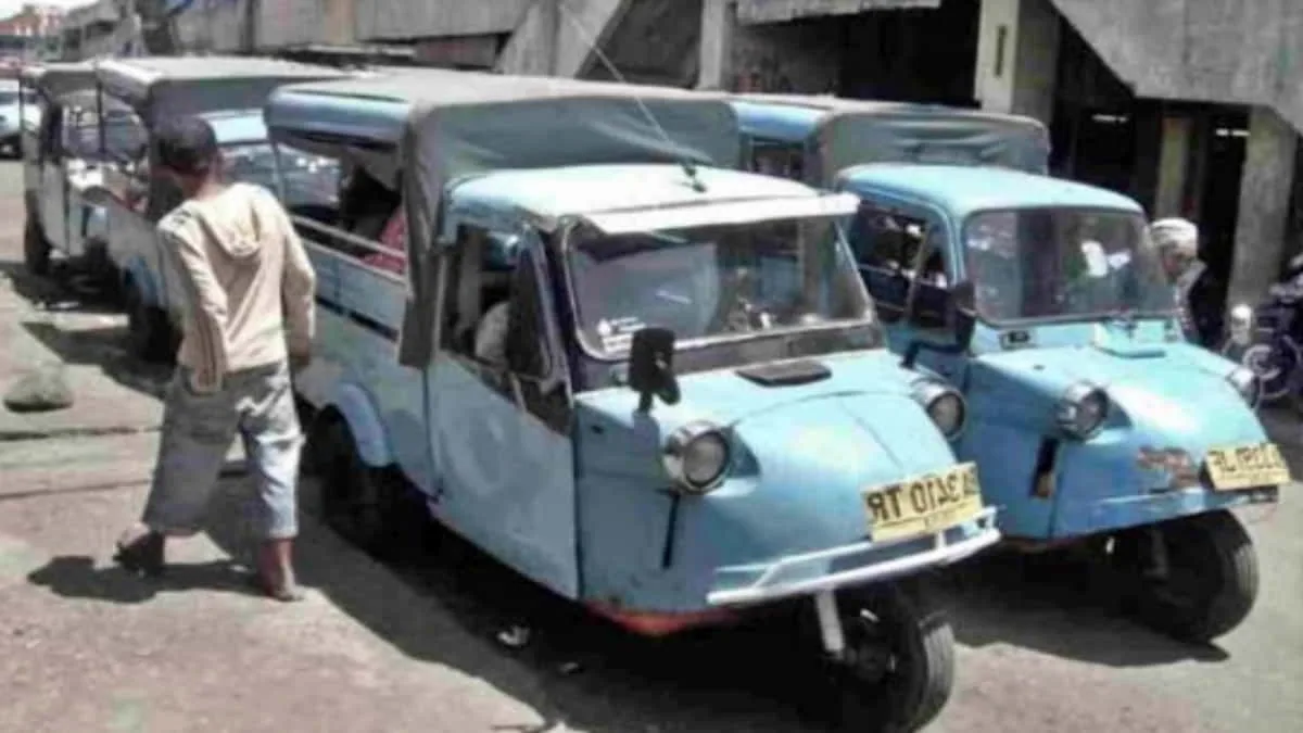 FAKTA UNIK! Kisah Kecil di Balik si Kendaraan Mungil Bernama Bemo