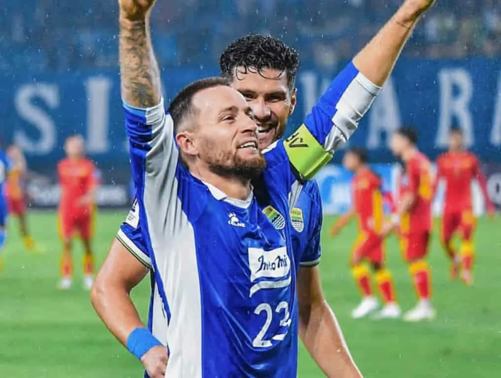 Persib Bandung Sukses Tumbangkan Selangor FC 2-0