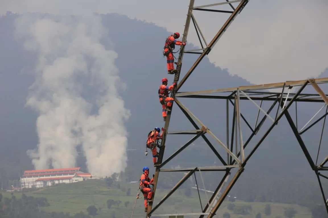 PLN Terapkan Teknologi PDKB, Perbaikan SUTET 500 kV Tuntas Tanpa Ganggu Pasokan Listrik
