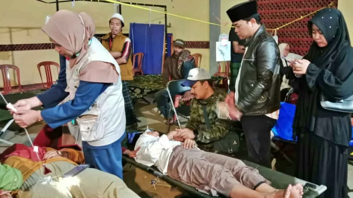 Terus Bertambah, Korban Diduga Keracunan Menu MBG di Bandung Barat Mencapai 364 Orang