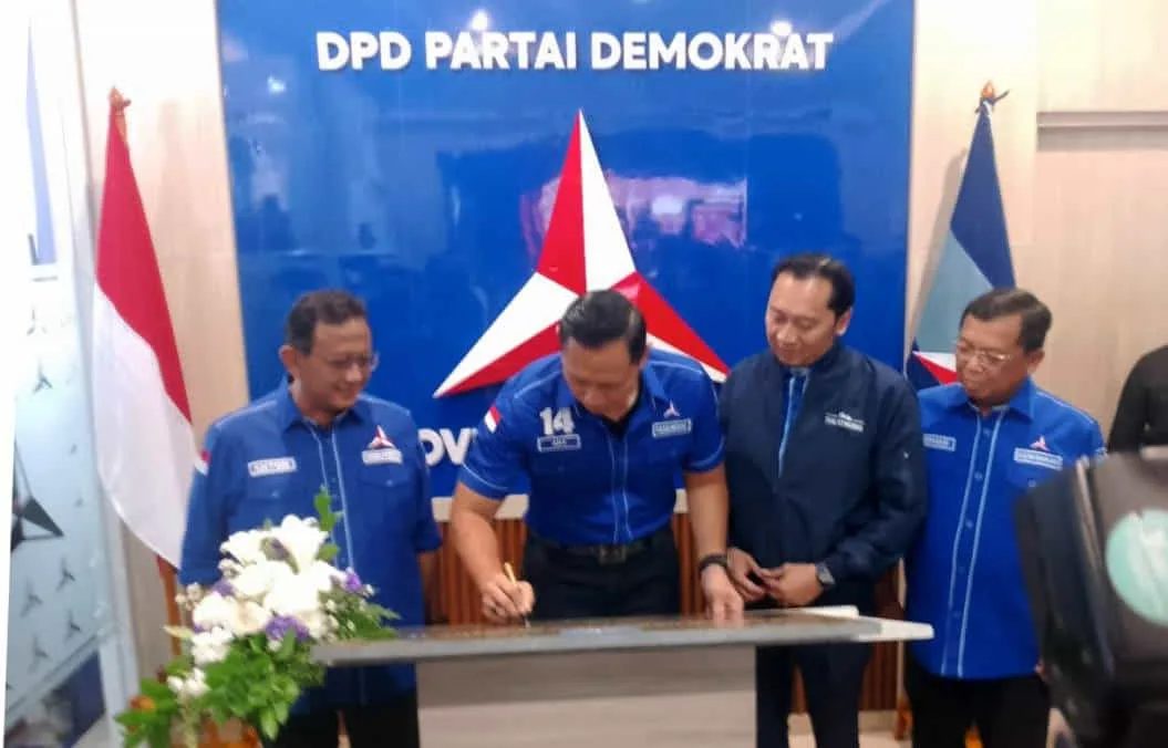 AHY meresmikan kantor DPD Demokrat Jawa Barat, Minggu (26/10/2025). (Foto: R. Dasep)