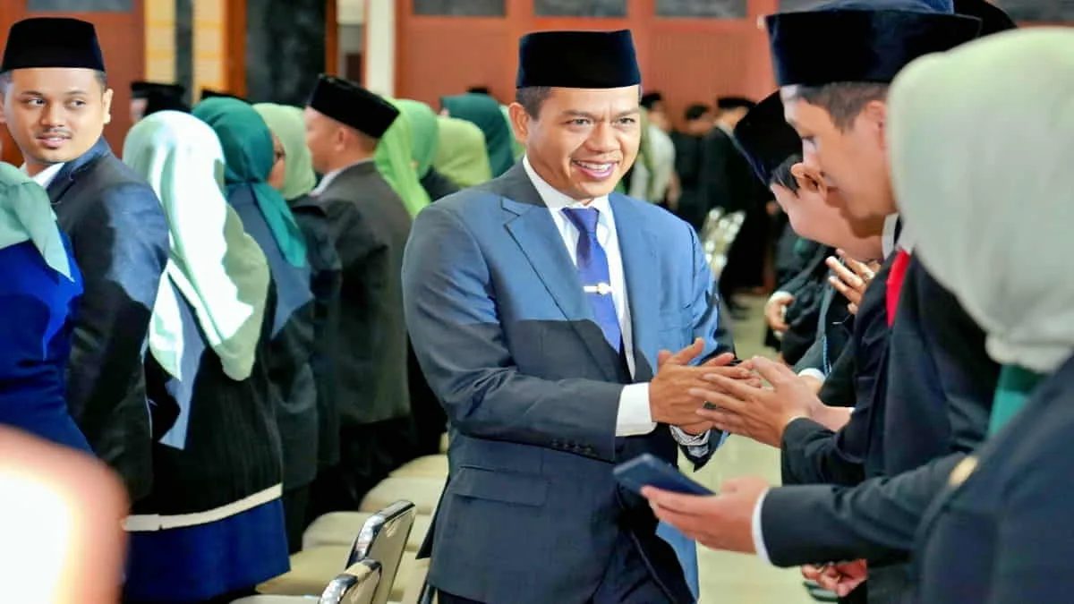 Bupati Bandung Dadang Supriatna seusai prosesi pelantikan dan pengambilan sumpah jabatan sejumlah pejabat di lingkungan Pemkab Bandung yang mengalami rotasi, mutasi, dan promosi. Foto: Diskominfo Kab. Bandung/