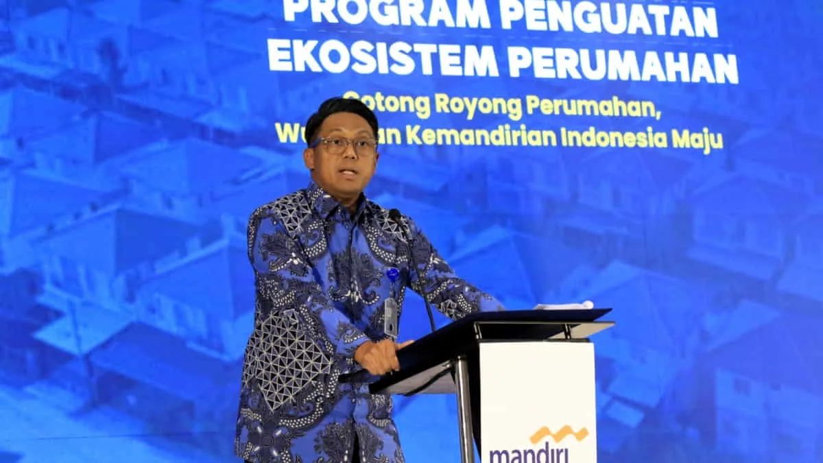 Wakil Direktur Utama Hendry Panjaitan saat menyampaikan sambutannya dalam sosialisasi Kredit Program Perumahan (KPP) di Bandung, Jawa Barat. Foto: Ghani Rahmat/trustjabar