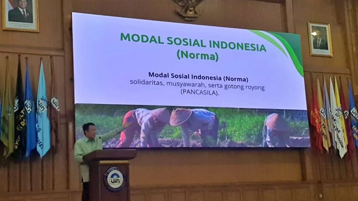 Guru Besar Ekonomi Prodi Agribisnis UIN Syarif Hidayatullah, Achmad Tjachja Nugraha menegaskan modal sosial pertanian bisa mengatasi munculnya angka kemiskinan baru di pedesaan. Foto: ist/