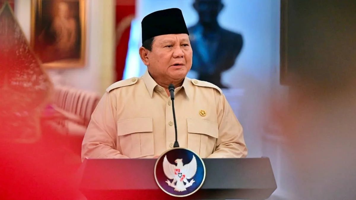 Presiden RI Prabowo Subianto. Sejumlah fraksi partai koalisi pemerintah di DPR RI mendukung kebijakan Presiden Prabowo Subianto terkait wacana pemotongan gaji pejabat negara sebagai antisipasi dampak konflik Timur Tengah terhadap perekonomian Indonesia. Foto: istimewa/dok.KSP