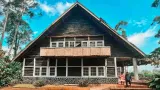 Polemik mahalnya tarif masuk rumah Pengabdi Setan di Pangalengan khusus konten kreator komersial, DPRD Kabupaten Bandung mendorong Bupati segera terbitkan surat edaran. Foto: ist/