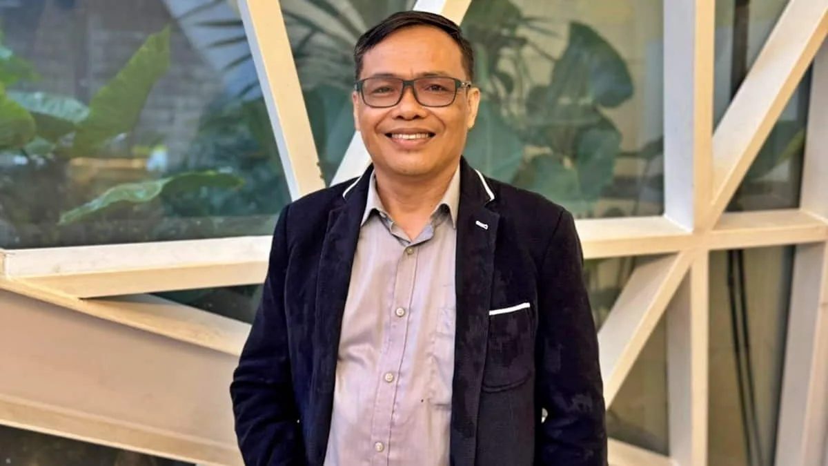 Direktur Jamparing Institute Dadang Risdal Aziz mengomentari mengenai pemotongan tunjangan kinerja ASN Pemkab Bandung, Jawa Barat, sebesar 30 persen. Foto: trustjabar/