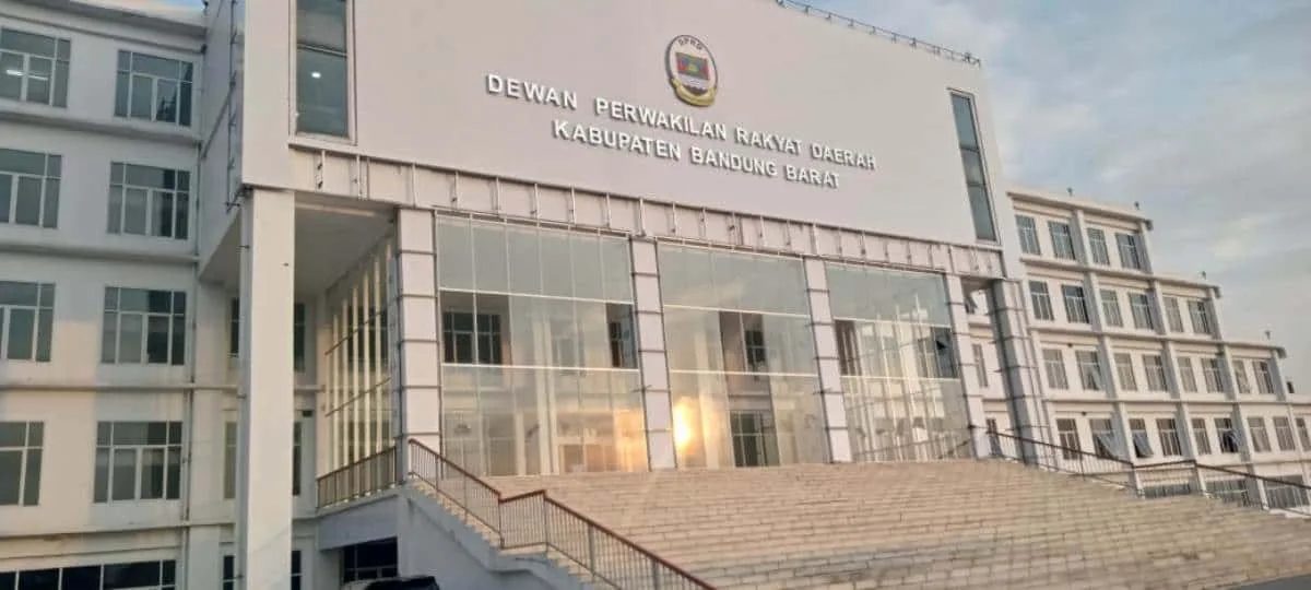 Gedung Mewah DPRD KBB Tak Dilengkapi Sistem Peringatan Dini Gempa