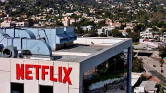 Netflix Ungkap Alasan Mundur Akuisisi Warner Bros Discovery