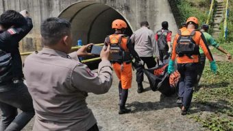Bocah Tenggelam di Citarum, Tim SAR Temukan Jasad Korban di Curug Jompong Kabupaten Bandung