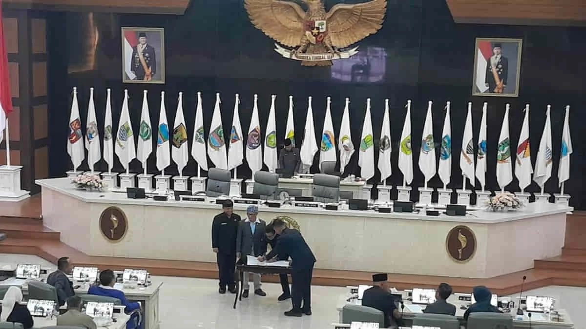 DPRD Jawa Barat Resmi Setujui Kabupaten Cirebon Timur Jadi CDPOB. (Foto: Abbas/Trustjabar)
