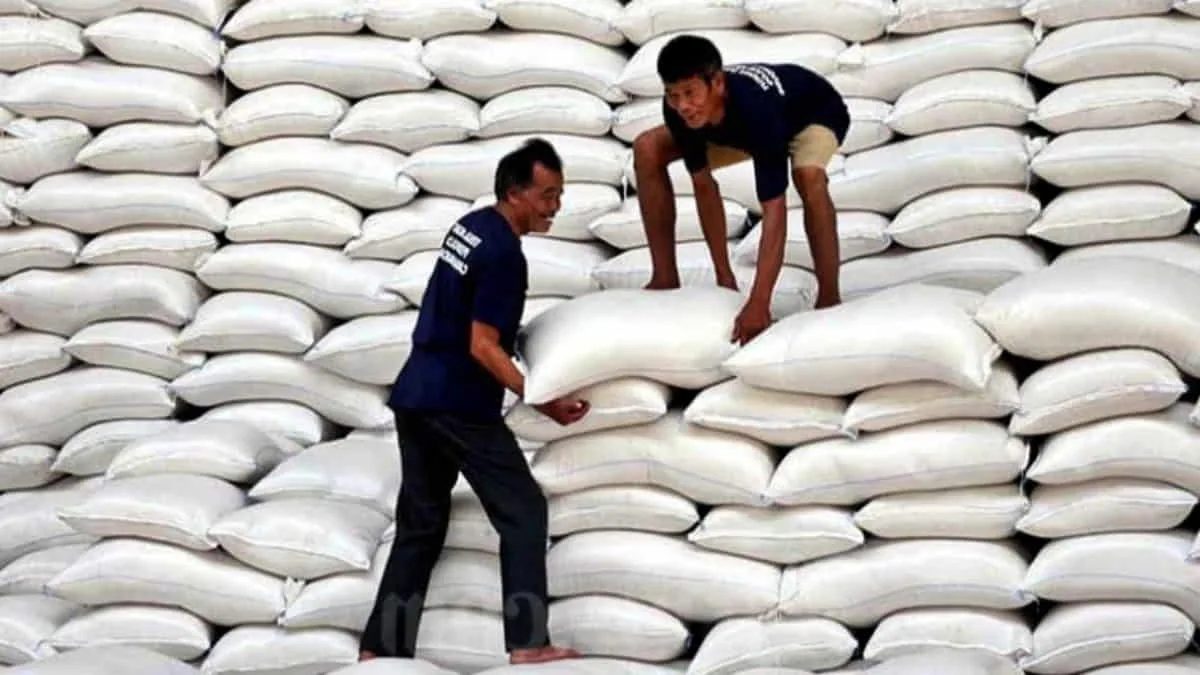Perum Badan Urusan Logistik (Bulog) menargetkan mampu menyerap hingga 4 juta ton beras pada 2026 menyusul proyeksi stok Cadangan Beras Pemerintah (CBP). Foto: istimewa/