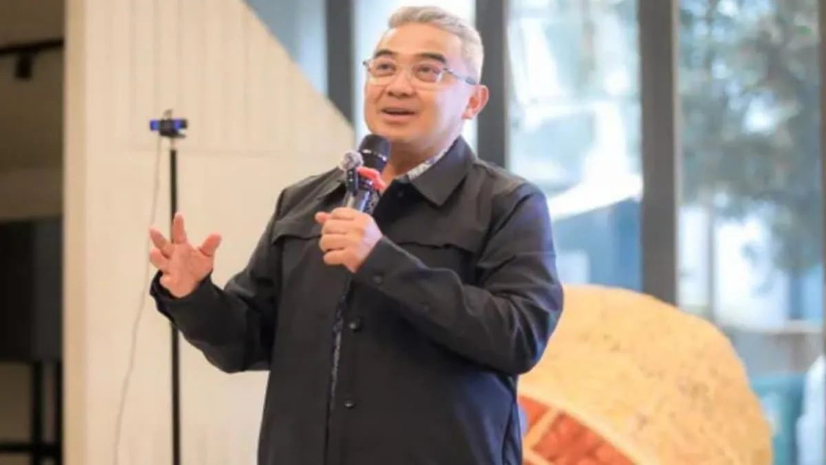 Wali Kota Bandung Muhammad Farhan. Mencegah terjadinya penumpukan massa saat malam tahun baru, Pemkot Bandung mengaku saat ini menyiapkan strategi khusus. Foto: ist/dok. Diskominfo Kota Bandung