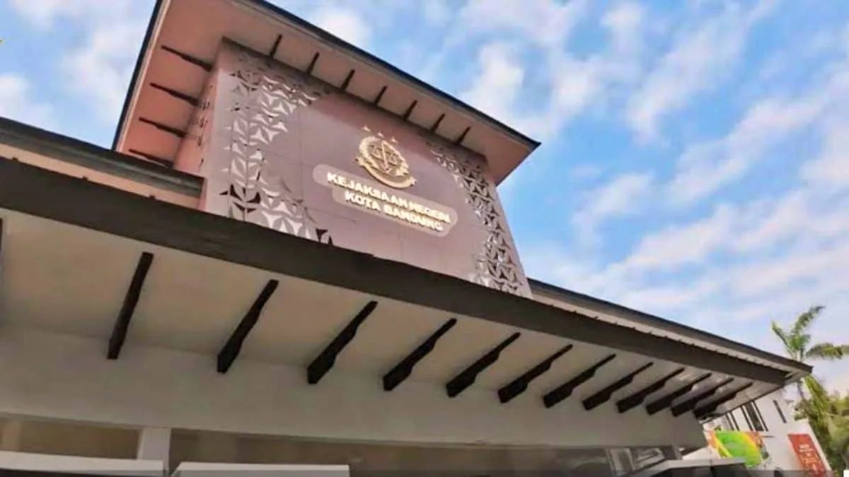 Untuk mengungkap dugaan tindak pidana korupsi terkait penyalahgunaan wewenang, Kejari Kota Bandung, Jawa Barat, kembali memanggil sejumlah saksi. Foto: ist/net