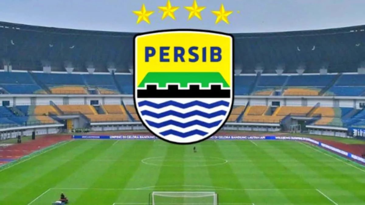 Laga Persib Bandung melawan PSM Makassar resmi ditunda. Foto: ist/net