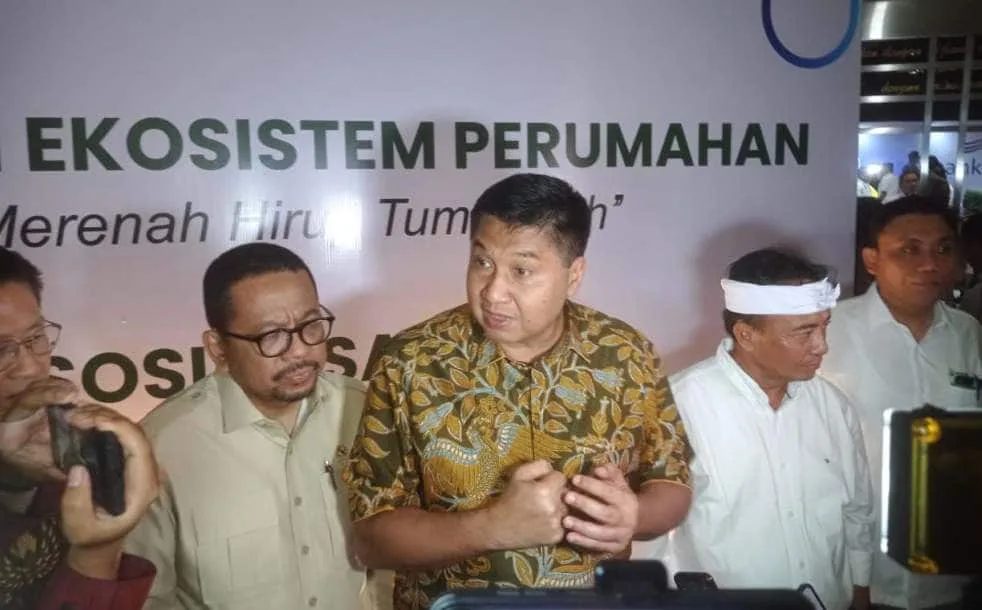 Menteri PKP Maruarar Sirait usai peluncuran KUR perumahan bunga 5 persen di Bandung, Jumat malam (19/9/2025).. (Foto: Ghani Rahmat/trustjabar).