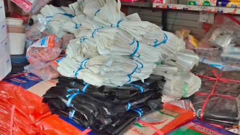 Dampak Konflik Timur Tengah, Harga Plastik Melonjak Tajam