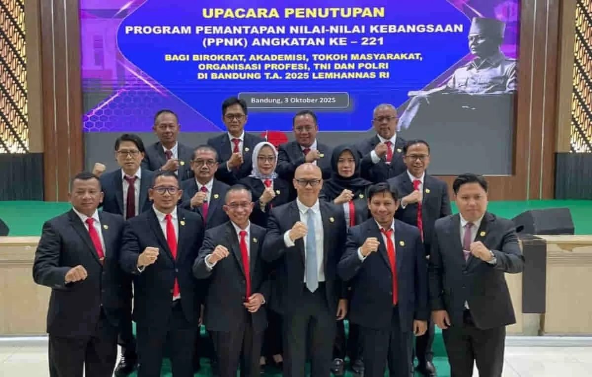 Ikuti PPNK, DPRD Kota Bandung Sampaikan Naskah Angkatan. (foto: Istimewa)